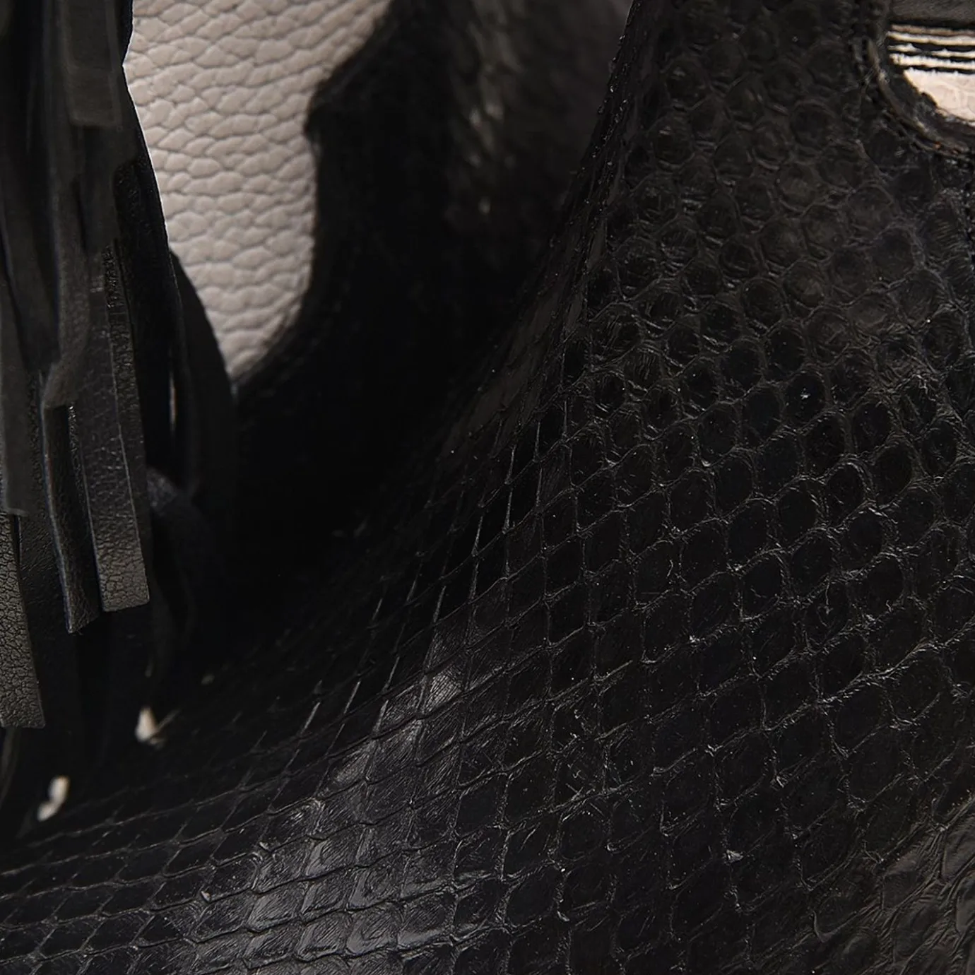 Women Cuadra Western Boots-Black Exotic Leather Western Style Boot