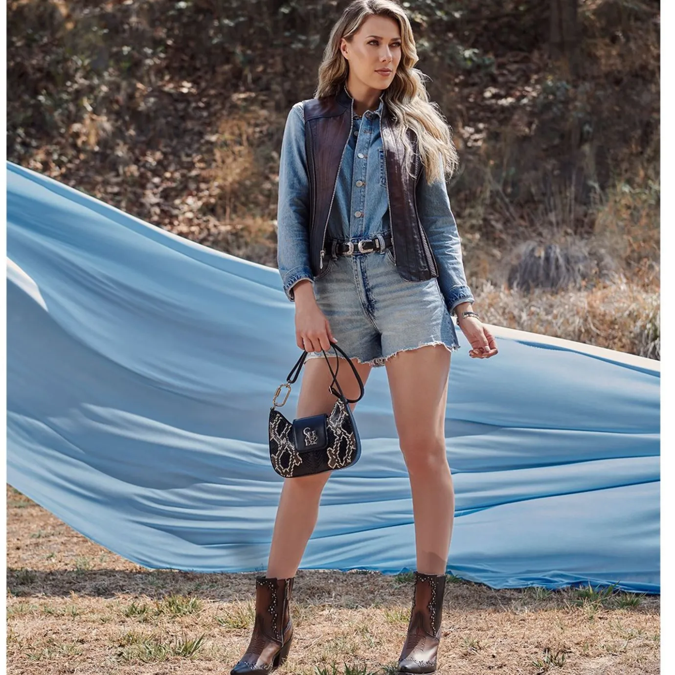 Women Cuadra Ankle Boots & Booties-Brown Leather Western Style Bootie With Studs