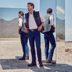 Men Cuadra Urban & Casual Boots-Brown Urban Boots With Matte Finish And Rubber Sole