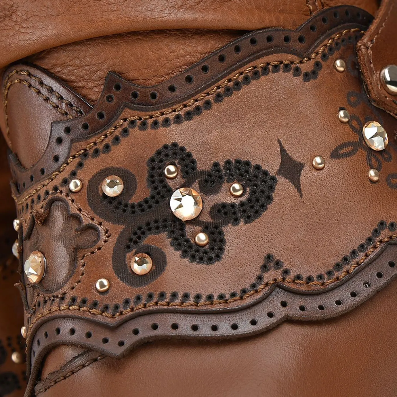 Women Cuadra Western Boots-Hand Painted Honey Leather Boot With Crystals