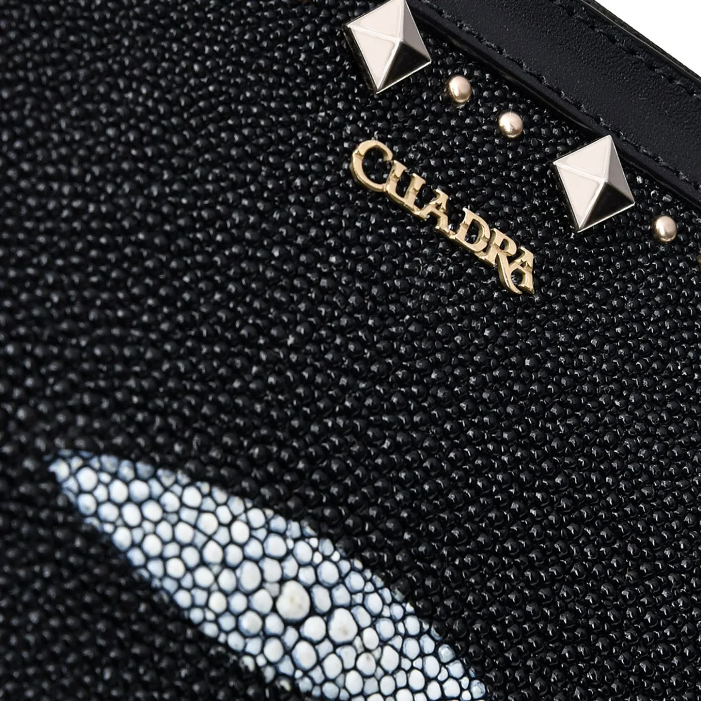 Women Cuadra Wallets-Handmade Black Stingray Leather Bifold Wallet