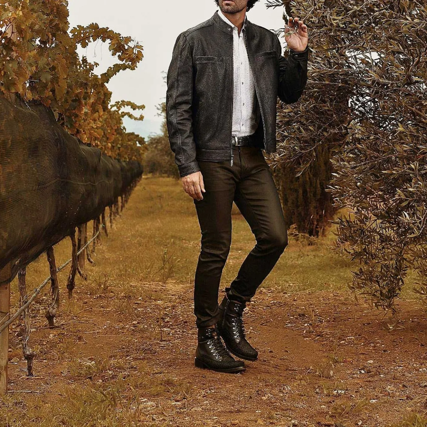 Men Cuadra Urban & Casual Boots-Mens Leather Ankle Boots Black Poisson Leather